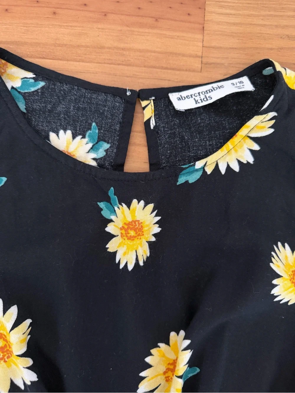 Abercrombie Girls Black Daisy Print Tie-Waist Romper